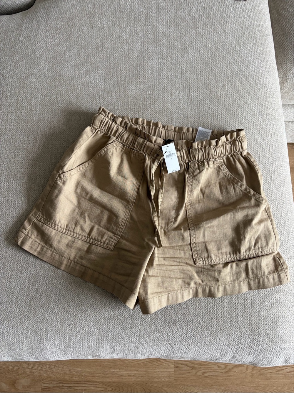 Banana Republic Beige Khaki linen Shorts